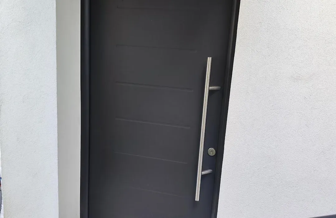 Apartamento Independiente IFEMA - Aeropuerto Barajas-1